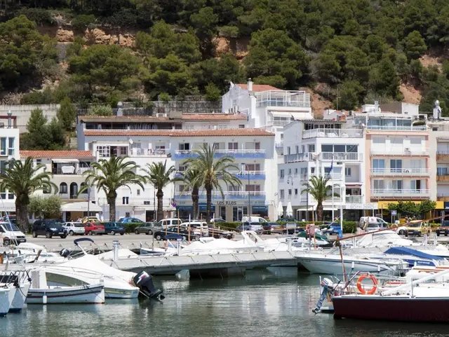 Les îles Medes, Hôtel les Illes