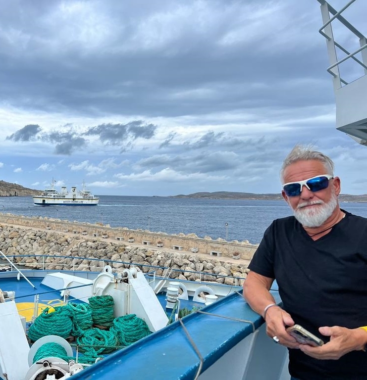Scubatours: Bild, Gründer und Manager